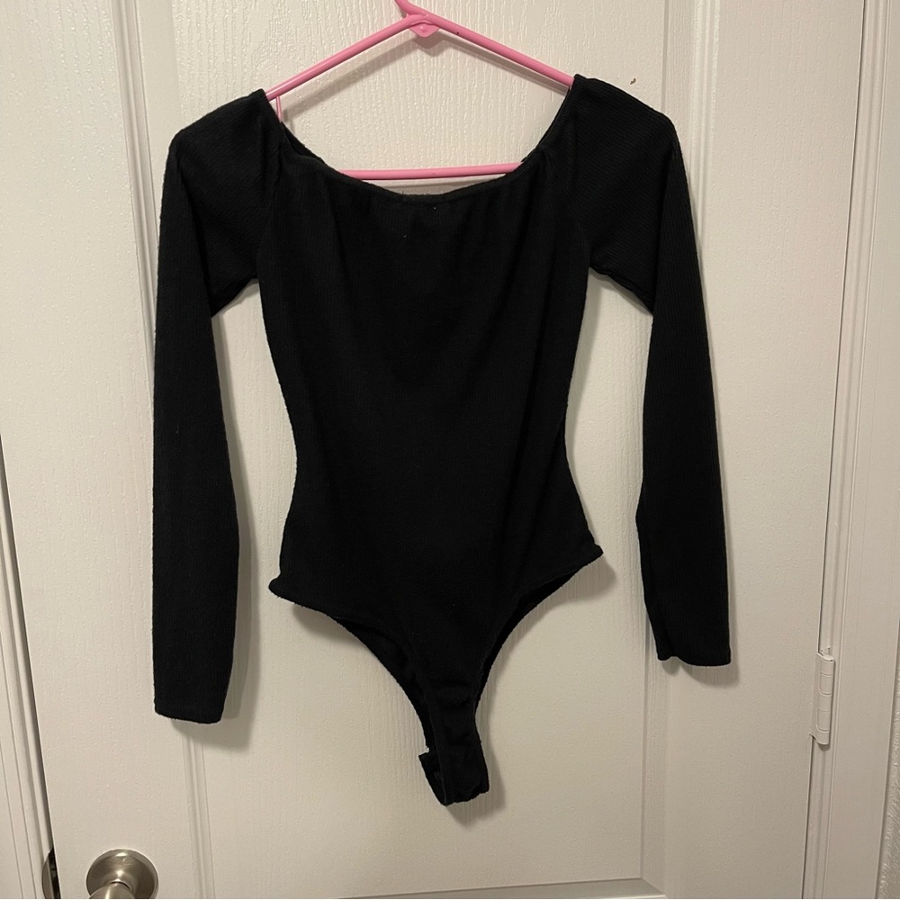 NWOT Pretty Little Thing Bodysuit - Picture 3 of 4